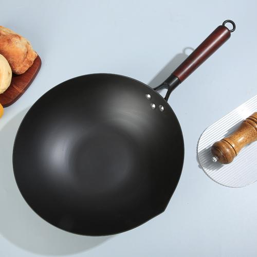 Nitrided Carbon Steel Wok with Wooden Handle